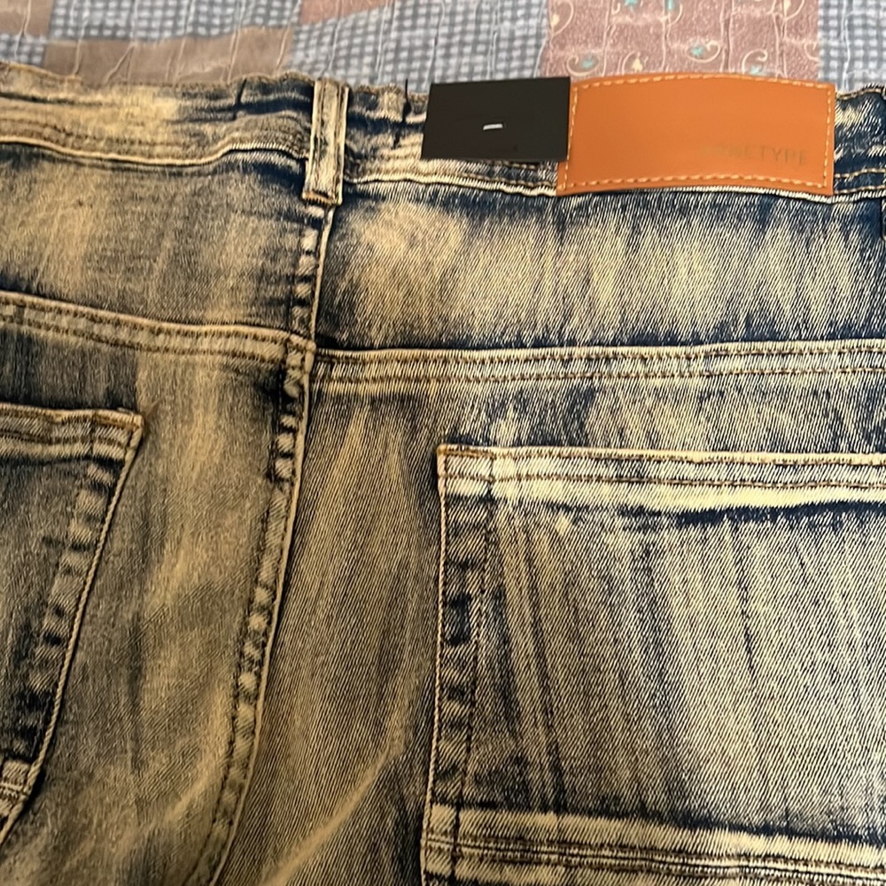Jeans! - Picture 3 of 3